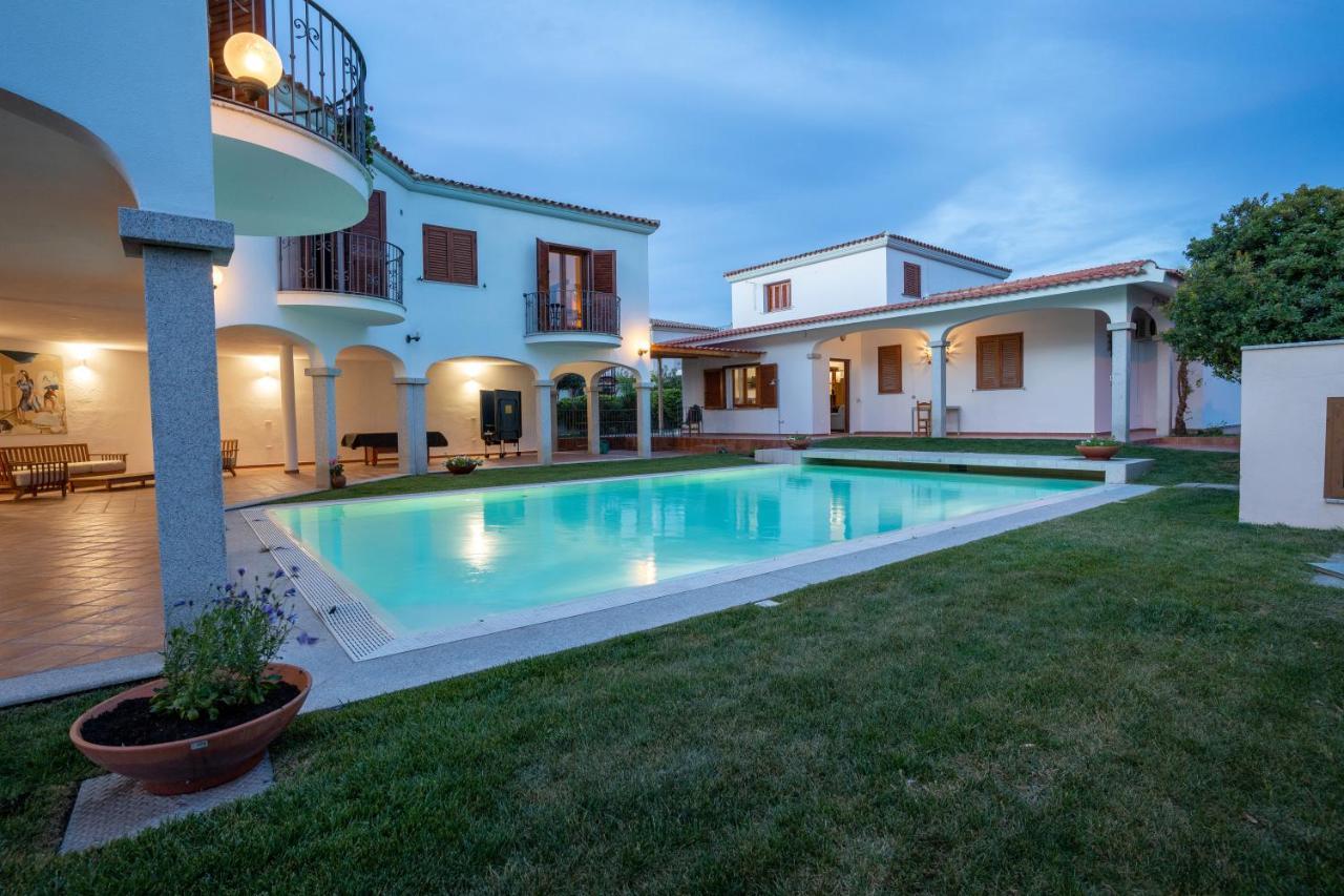 Mera House Posada  Ngoại thất bức ảnh