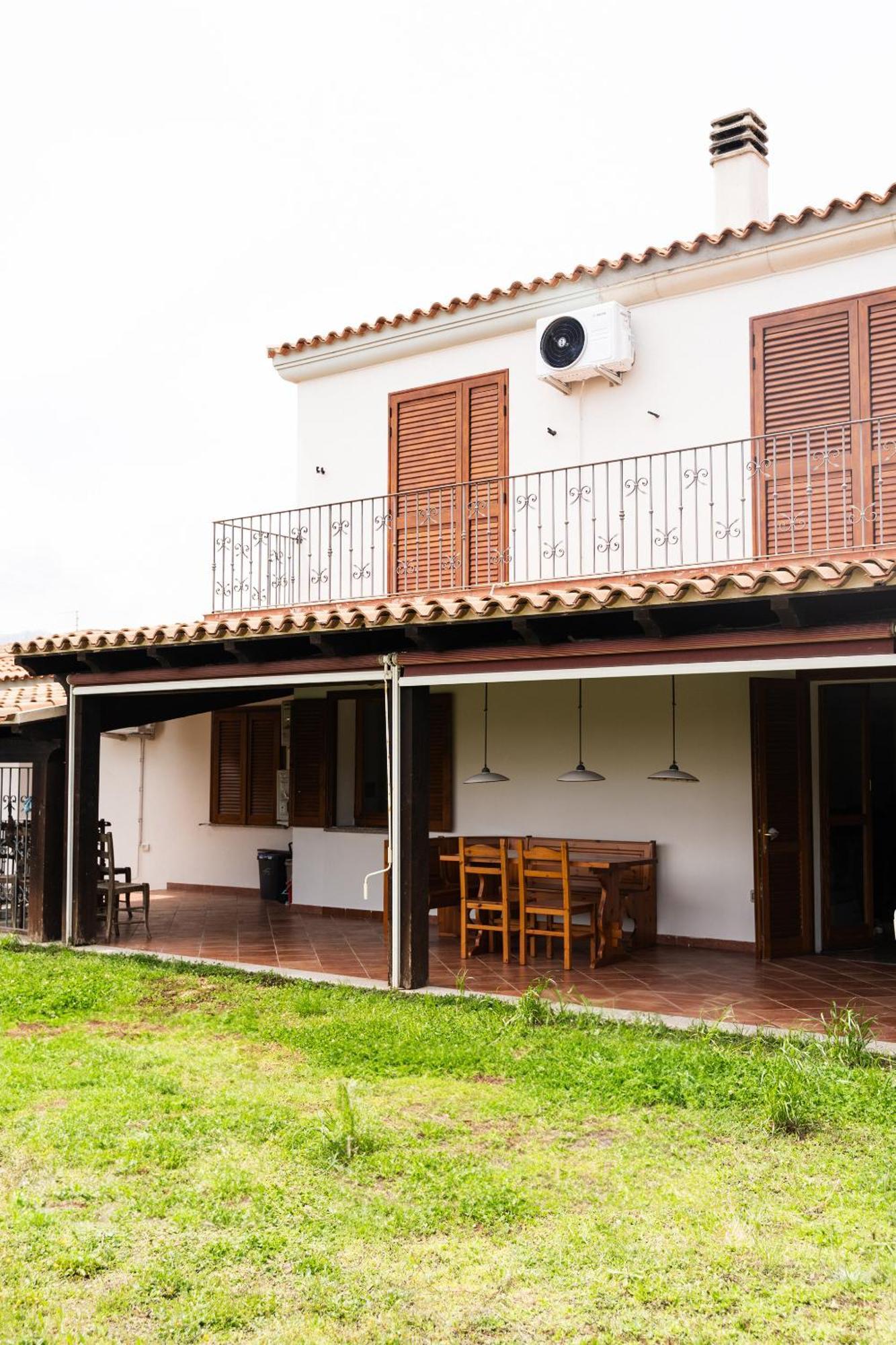 Mera House Posada  Ngoại thất bức ảnh